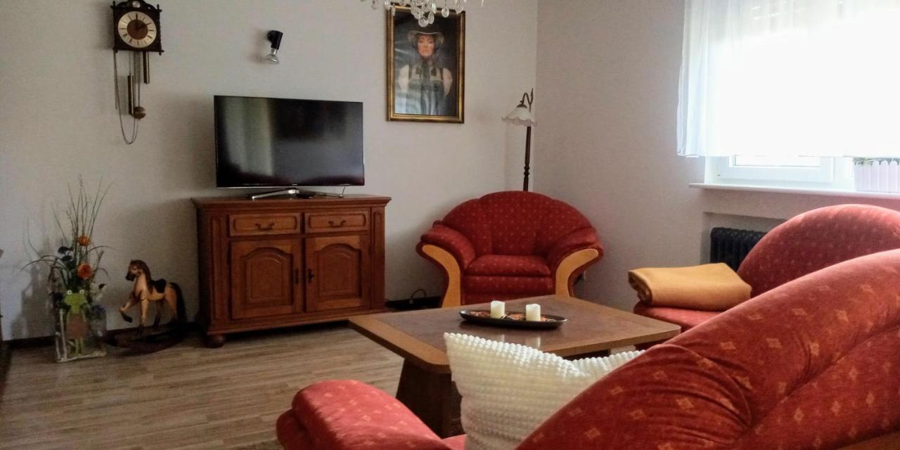 Neuried  Ferienwohnung Am Buchenbaum المظهر الخارجي الصورة